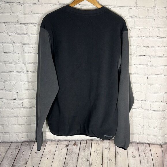 Nike Therma Fit Gray Utility Fleece Crew Neck Sweatshirt size M Medium - Picture 2 of 6
